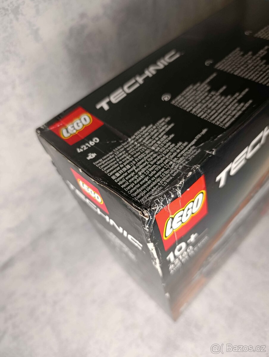 LEGO Technic 42160 Audi RS Q e-tron - 2