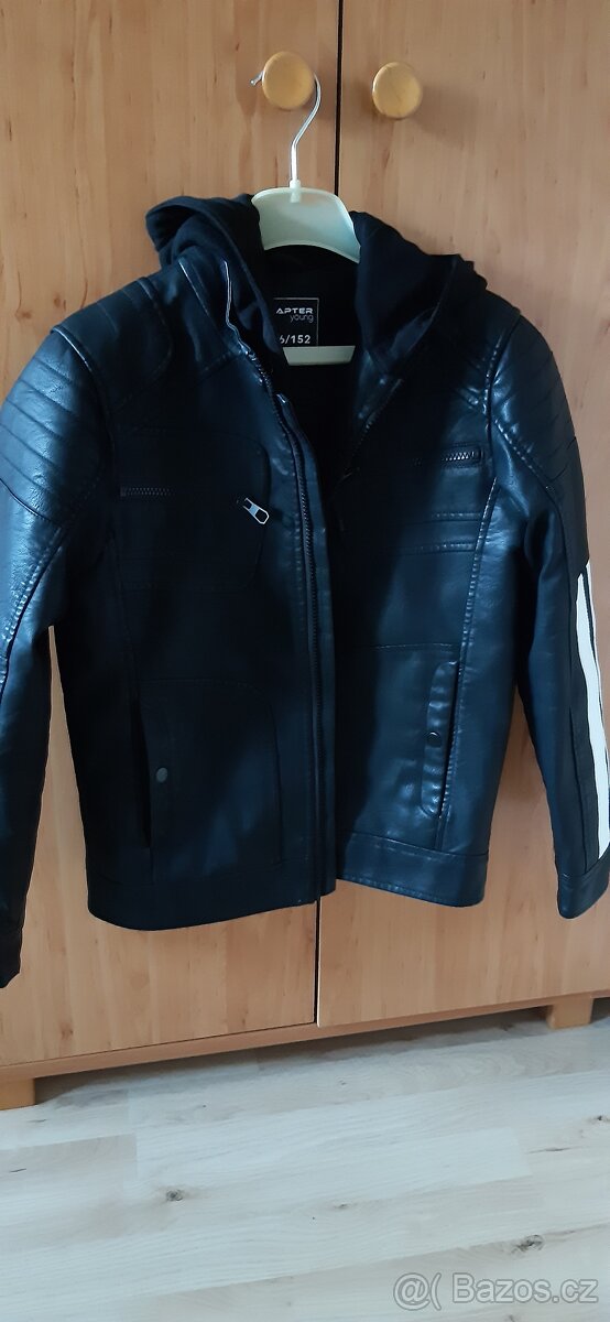 Nová chlapecká koženková bunda vel. 146/152 - 2