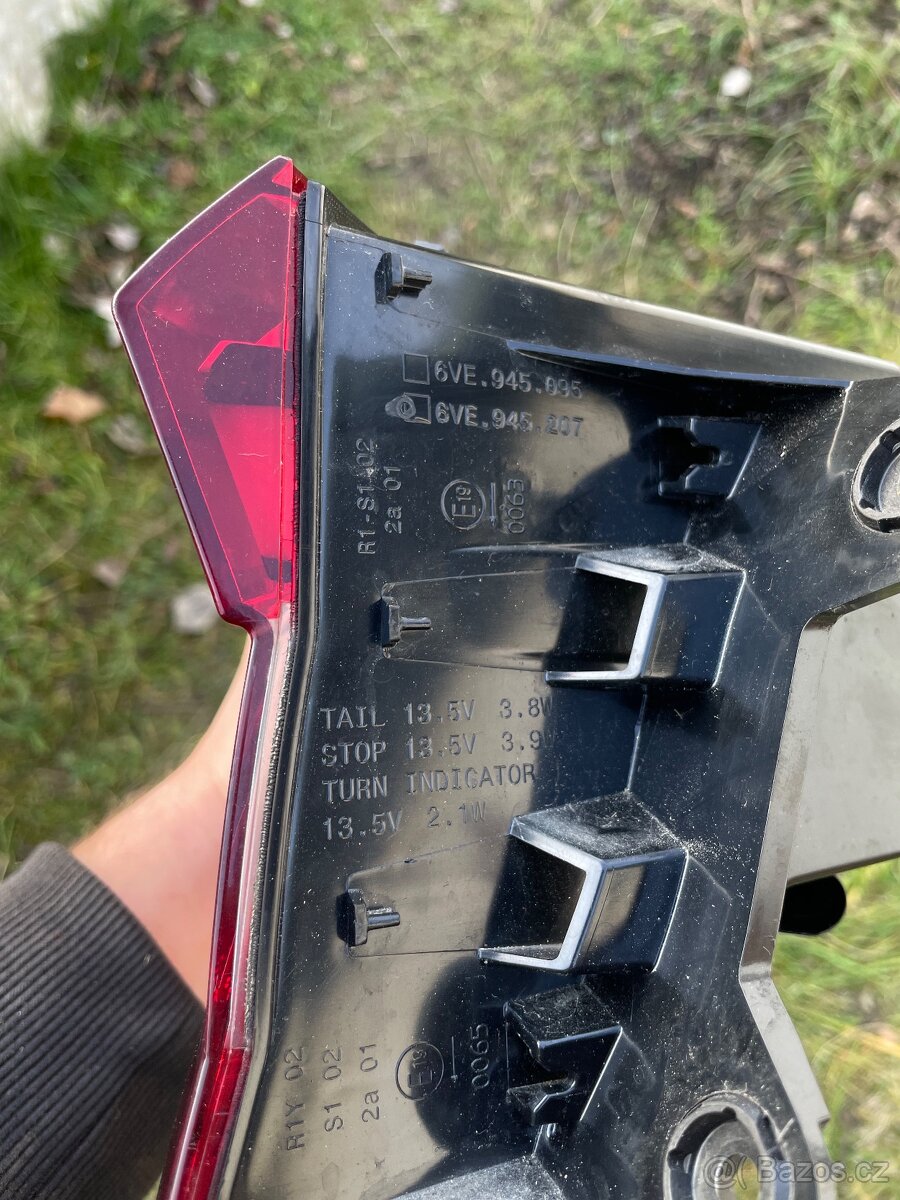 Škoda Fabia 4. generace levé zadní světlo - orig.díl - 2