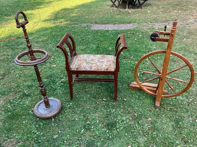 Věšák, stojan - 2