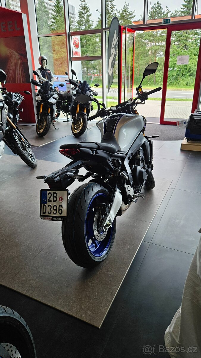 Yamaha MT-09 SP, r.v. 2023 - zánovní stav - 2