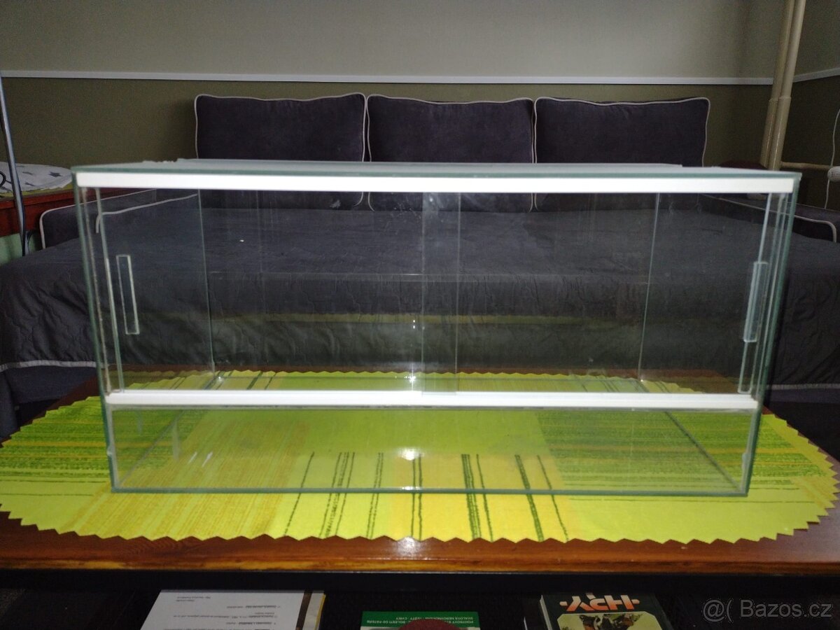 Akvárko - Terárko d 60cm,š 30cm,v 30cm - 2