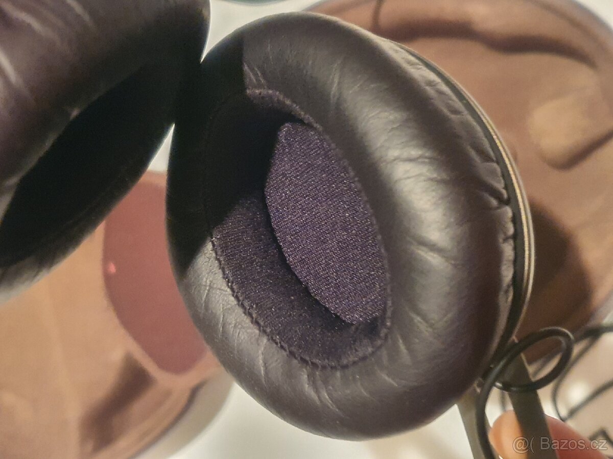 Sluchátka. Sennheiser Momentum. Jako nová - 2