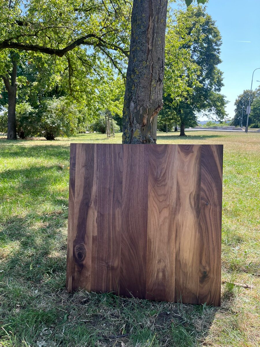 Stolová deska - americký ořech - 2