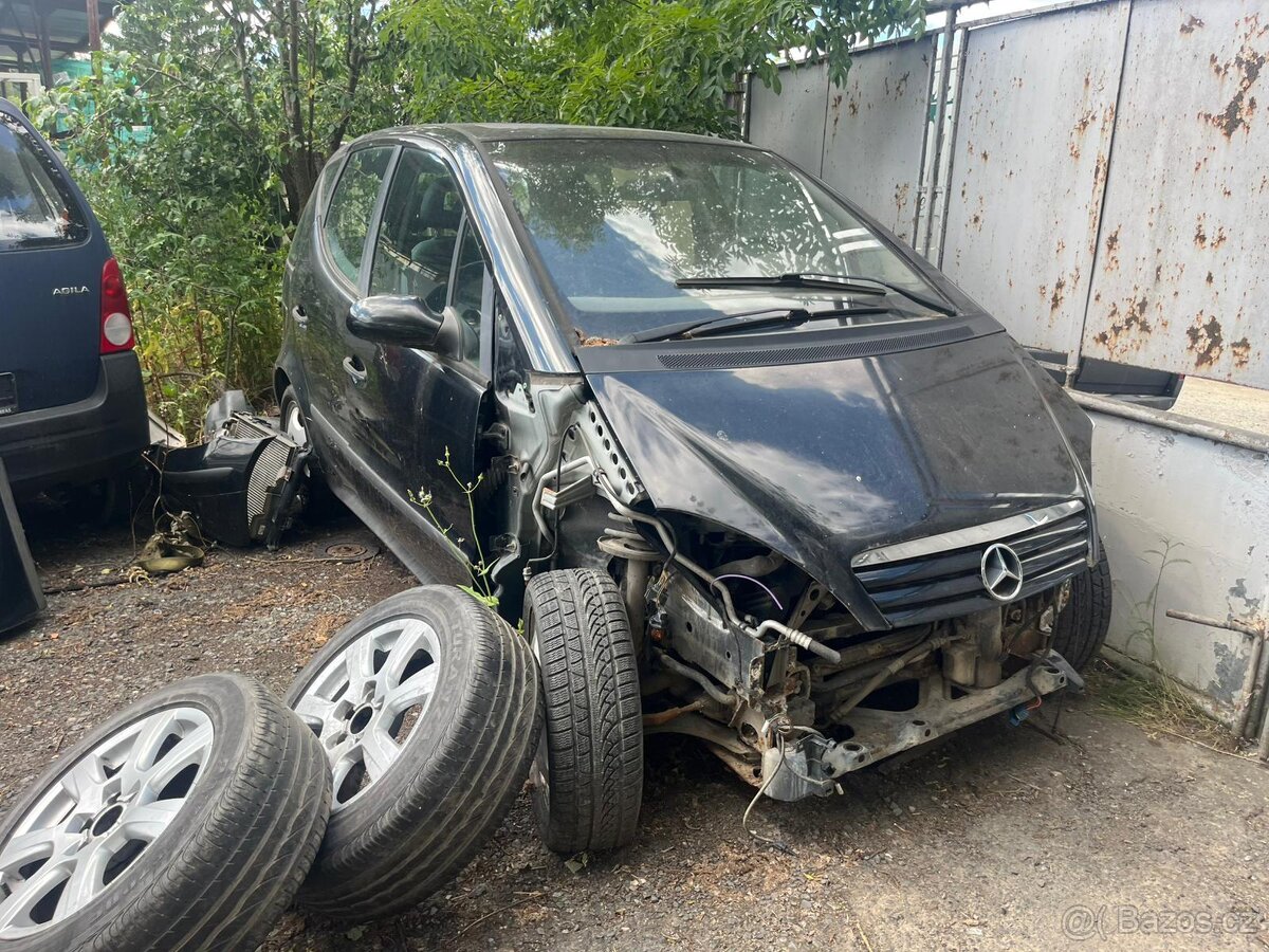 Mercedes Benz A - 2