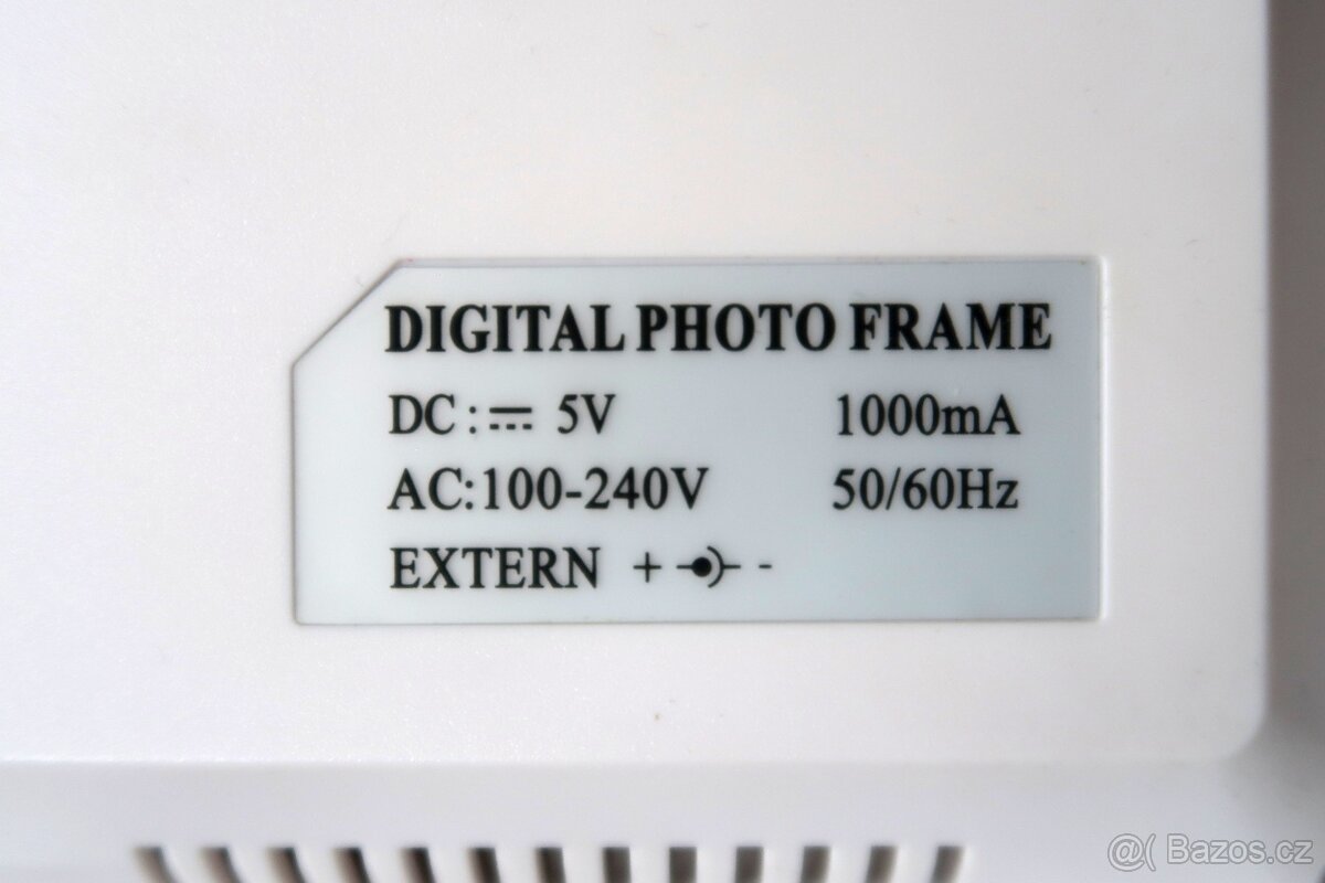 nový digitální fotorámeček - 2