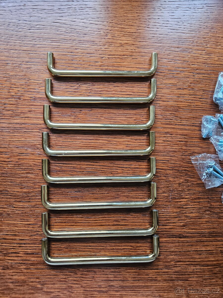 Úchytky 128 mm zlaté - 2