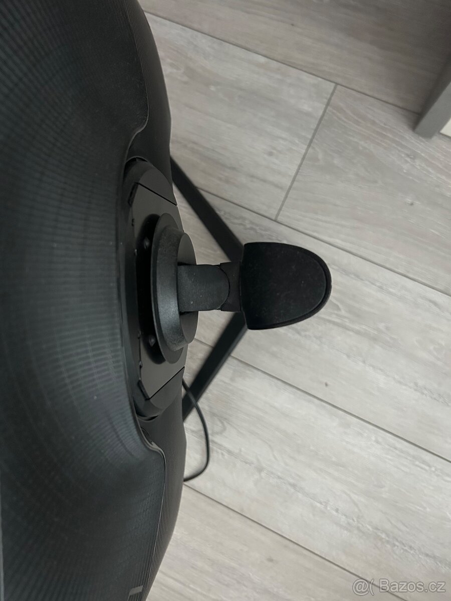 Monitor 24” Samsung Odyssey G32A - 2