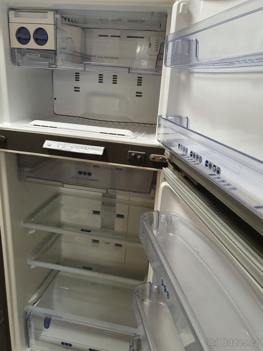 Whirlpool – IKEA velká lednice, výrobník ledu - 2