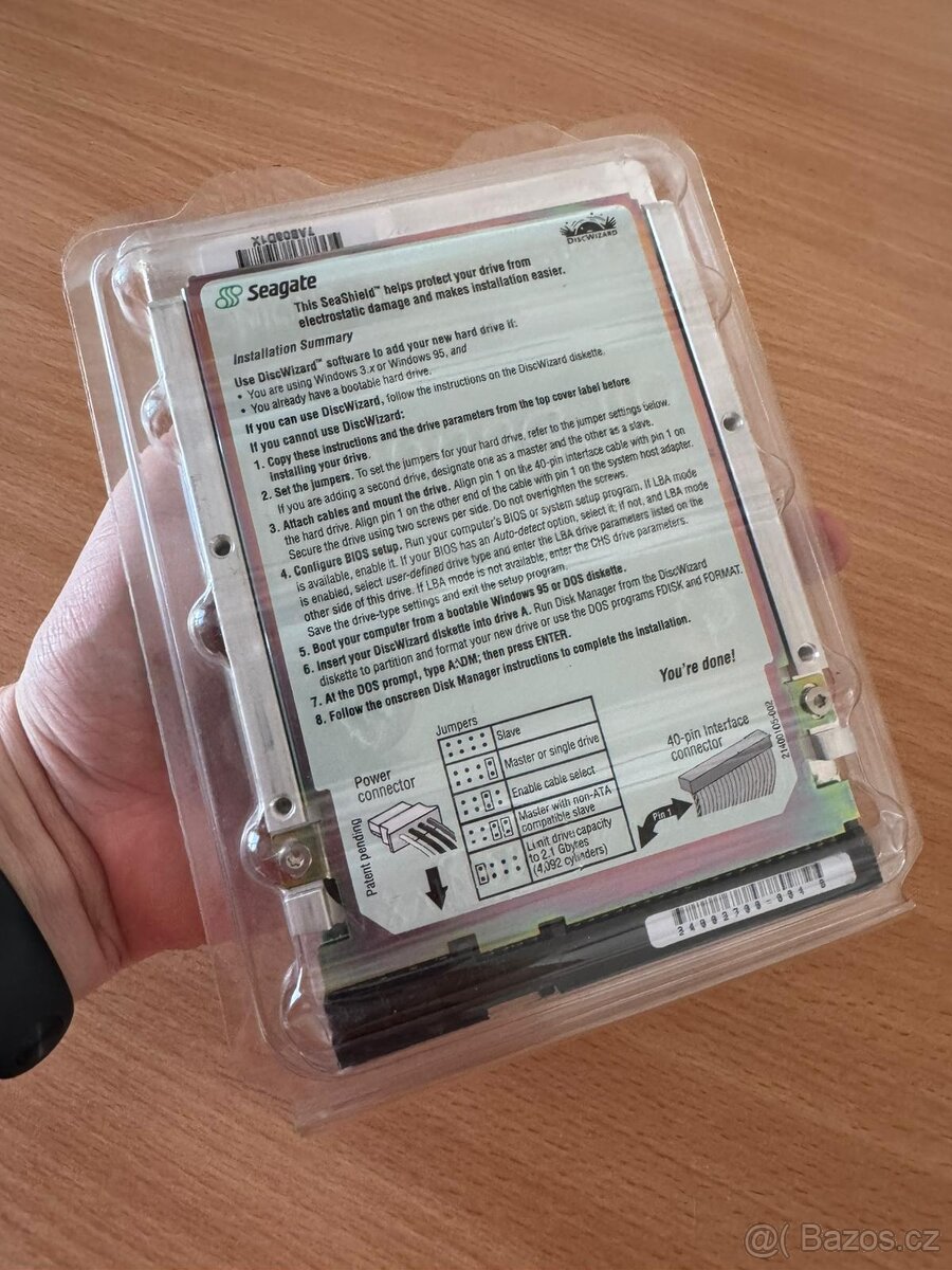 Retro HDD 3.5" Seagate Medalist 3210 (3.2 GB) – Model ST332 - 2