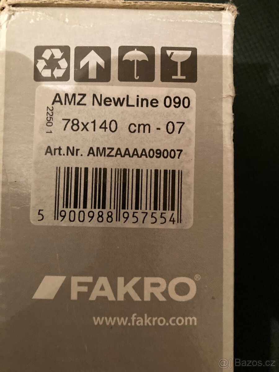 Předokení žaluzie Fakro - 2