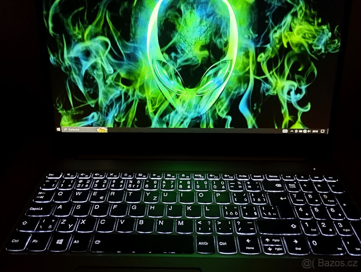 Lenovo 720 s Herní 4 jádro ddr4 ssd Full HD - 2