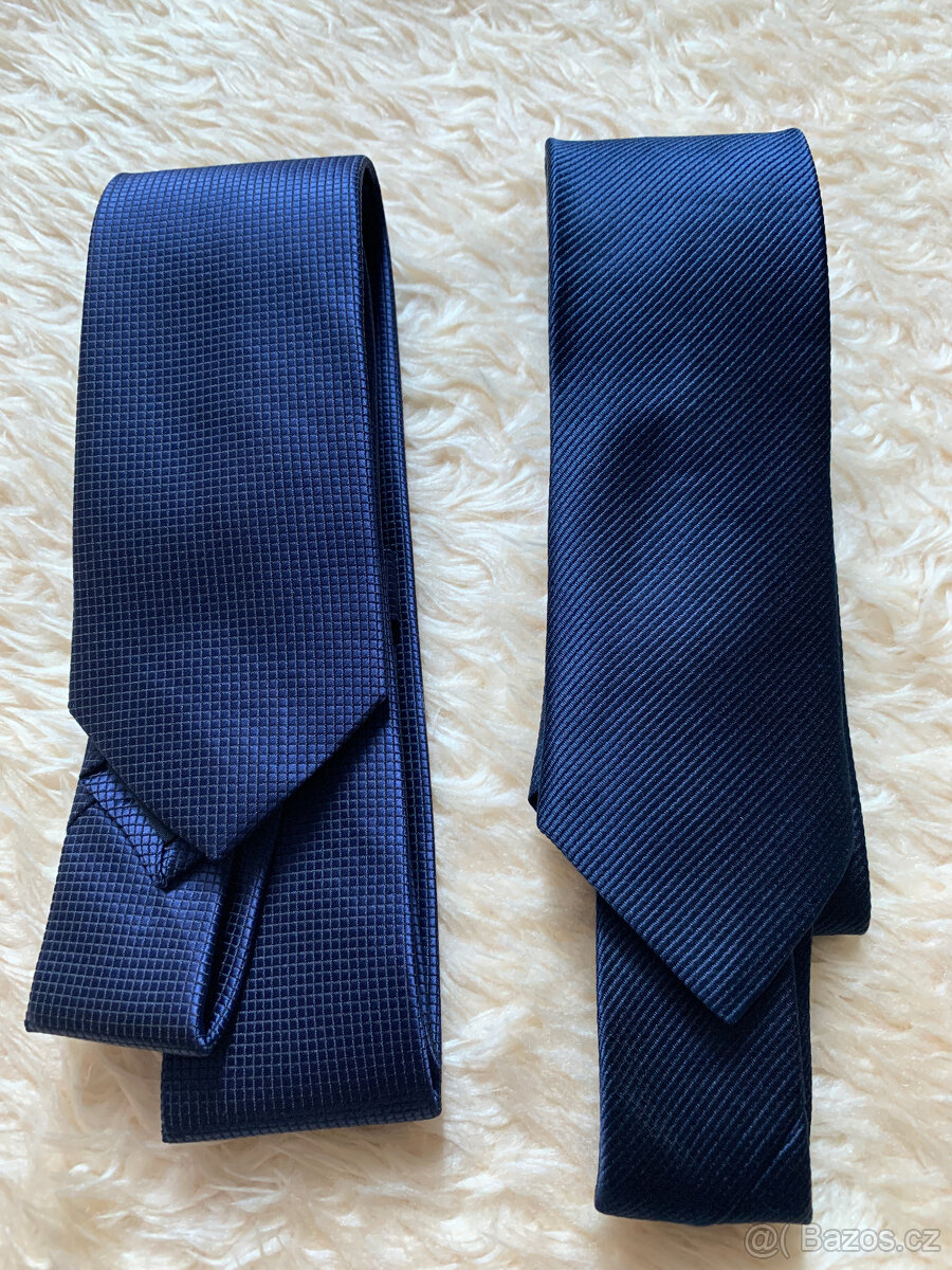 Tmavě Modré kravaty, různé - 2