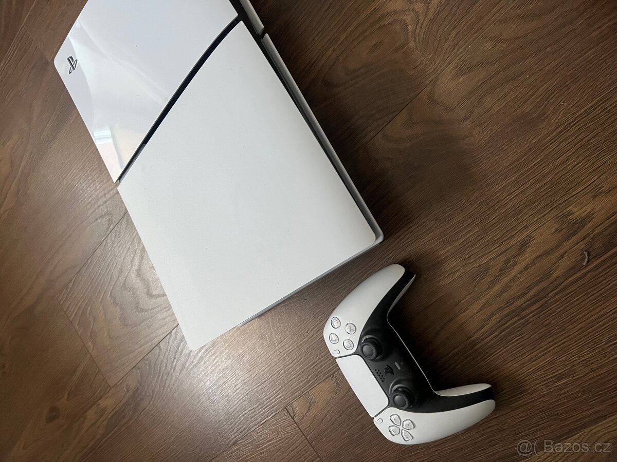 PlayStation 5 Slim - 2