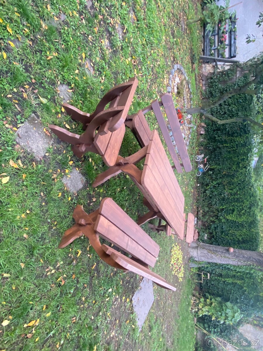 Zahradní sezení Masiv - 2