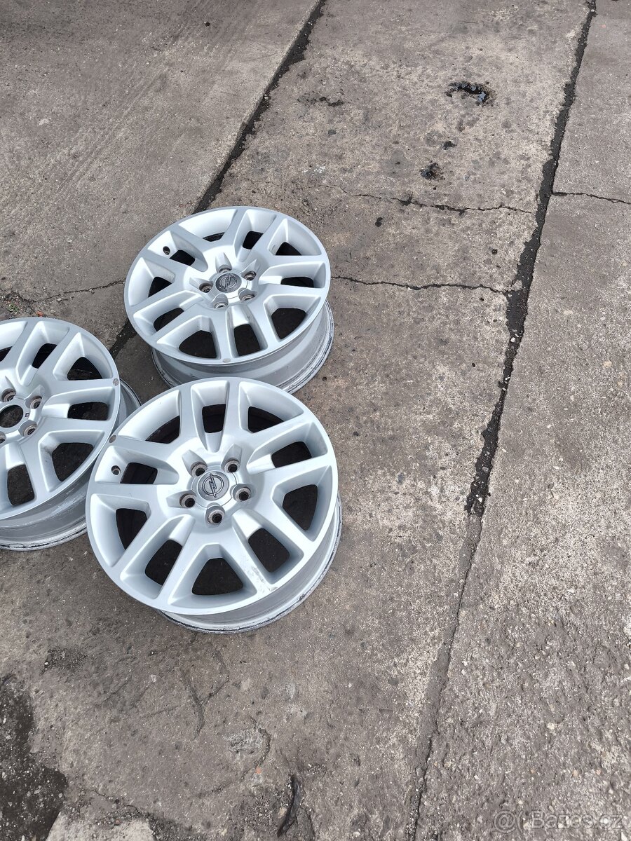 Al kola R18 Opel Antara - 2