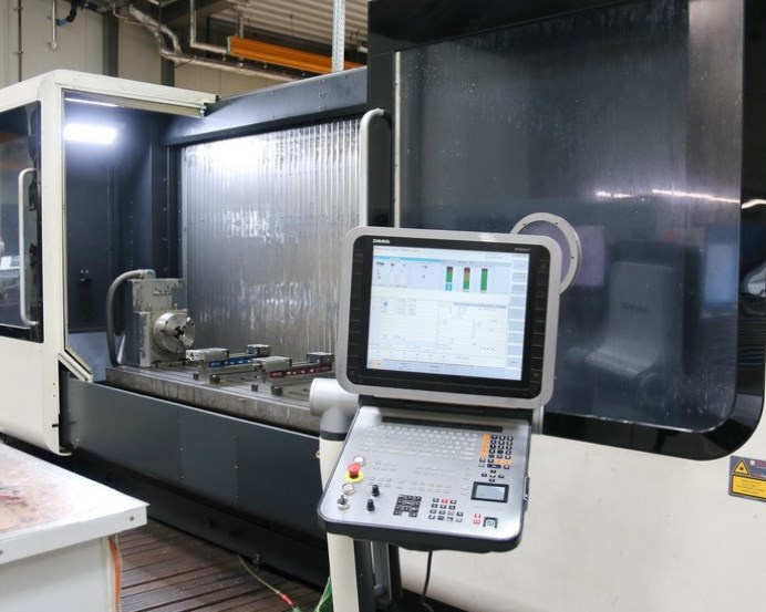 Obráběcí centra - vertikální DMF 260 New Design - 2