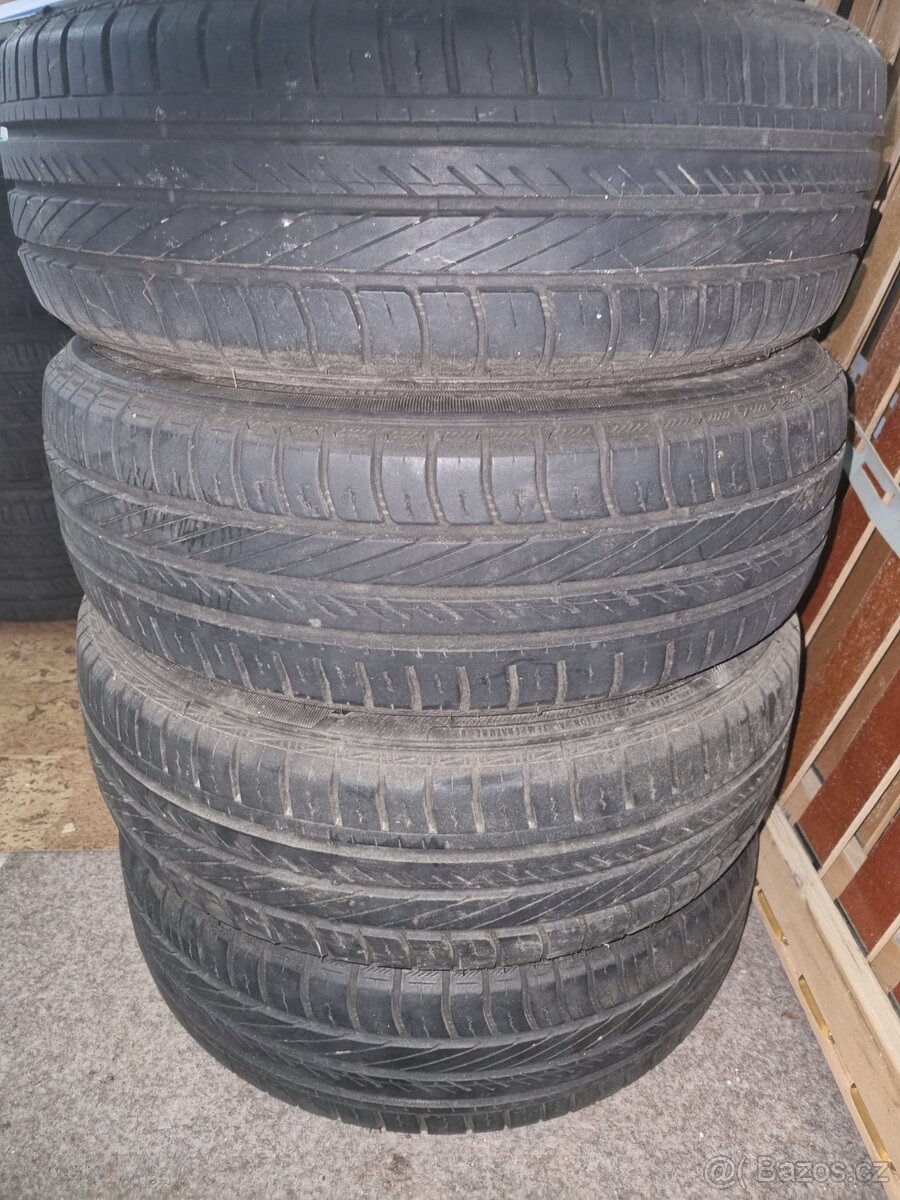 Letní 185/60 R15 84 H Goodyear - 2