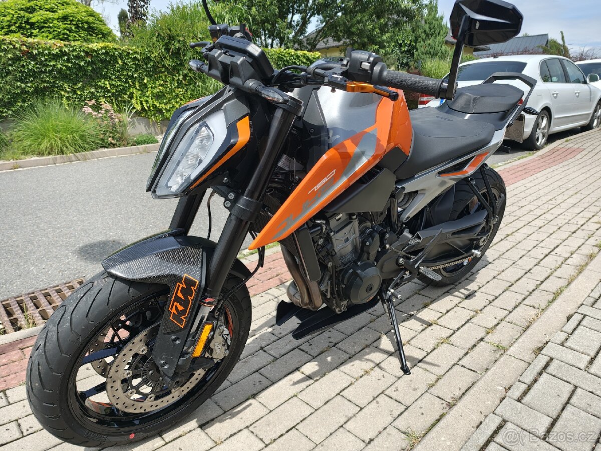 KTM Duke 790 - 2