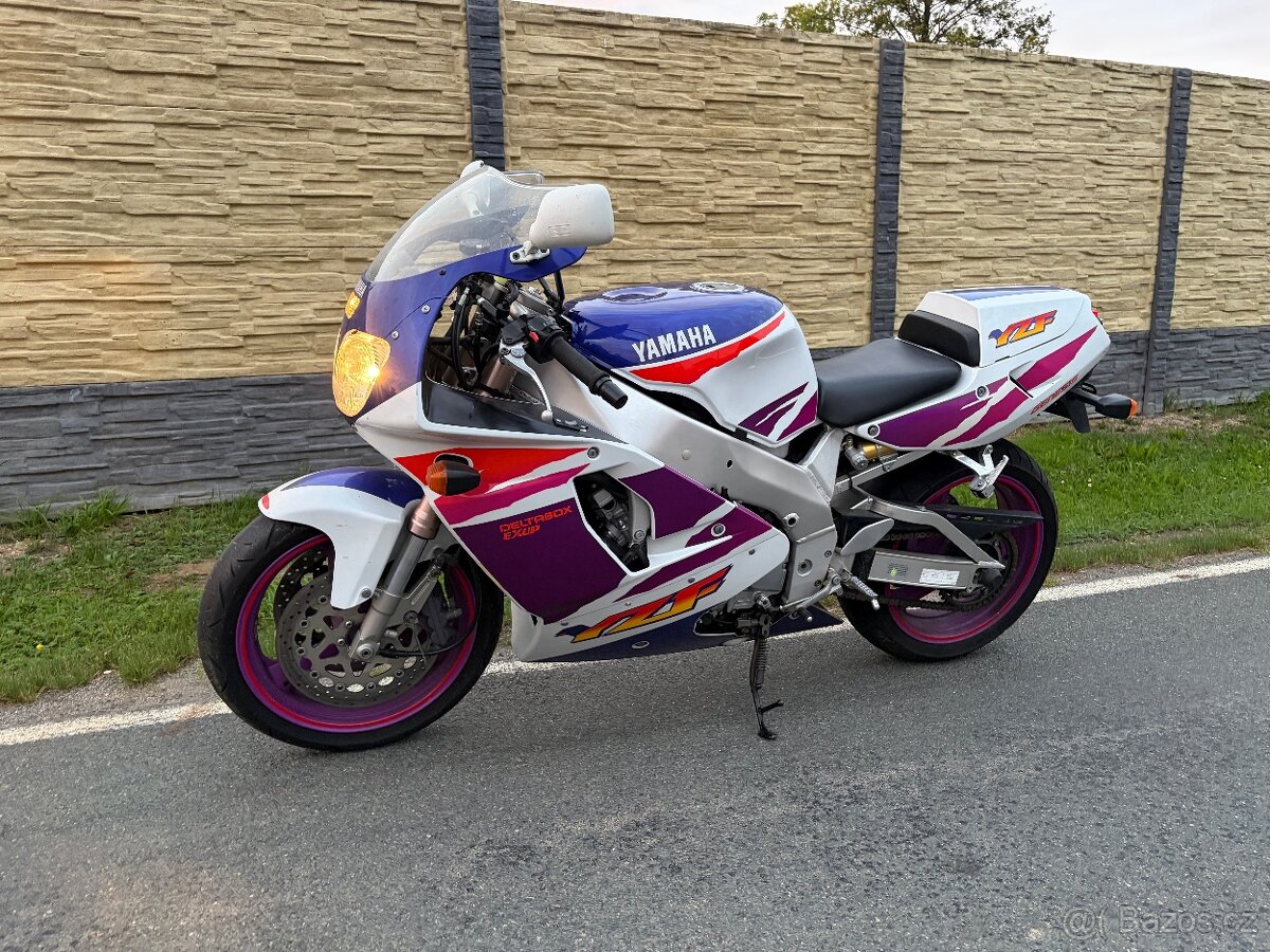 YAMAHA YZF750R - 2