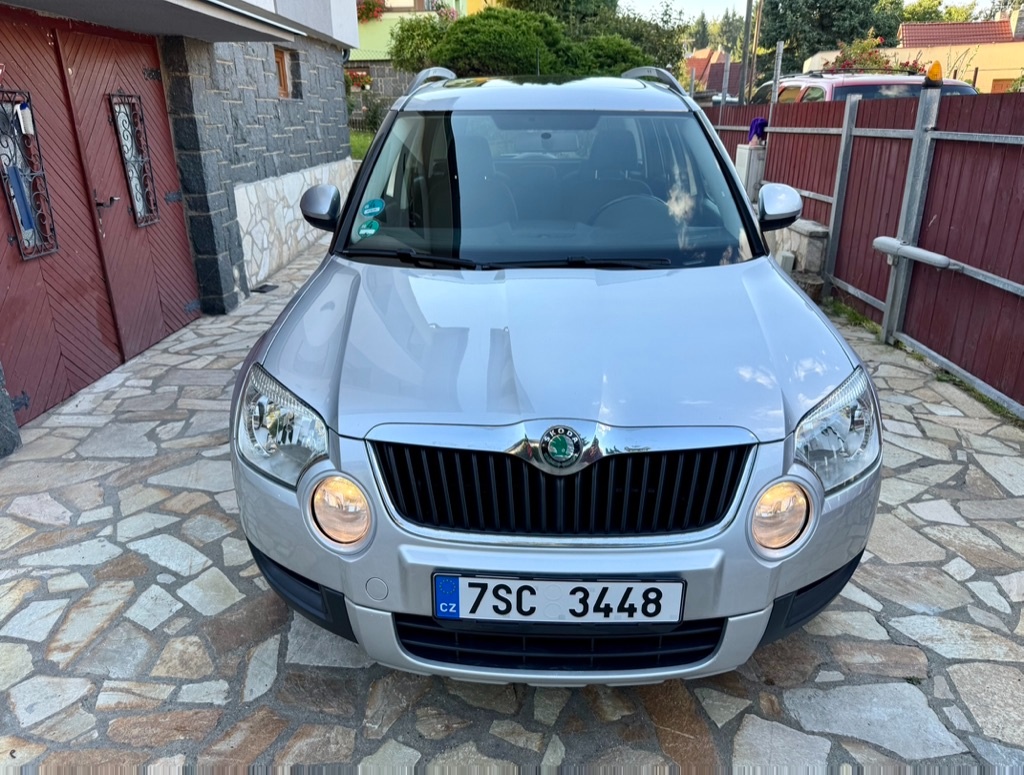 Škoda Yeti, 2.0 TDI 103KW DSG PANOEAMA TAŽNÉ ZAŘÍZENÍ - 2