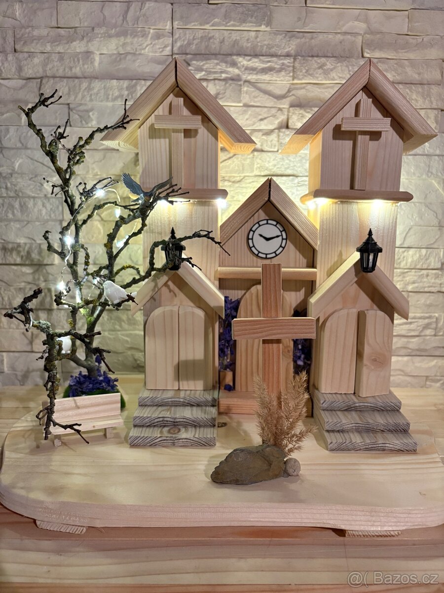 Dekorace- kostelíky s LED osvětlením - 2