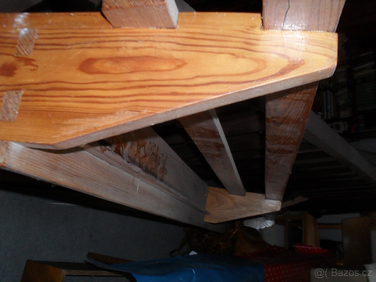 malované talíře + police - 2