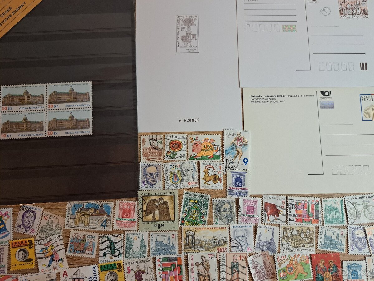 Sbírka známek ČR a Č+M - 2