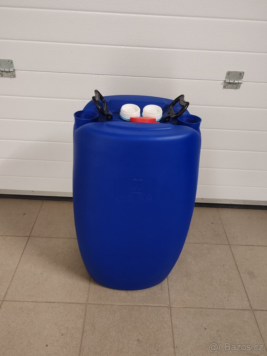 Plastový sud 60 l na kapalné látky - 2 zátky - 2