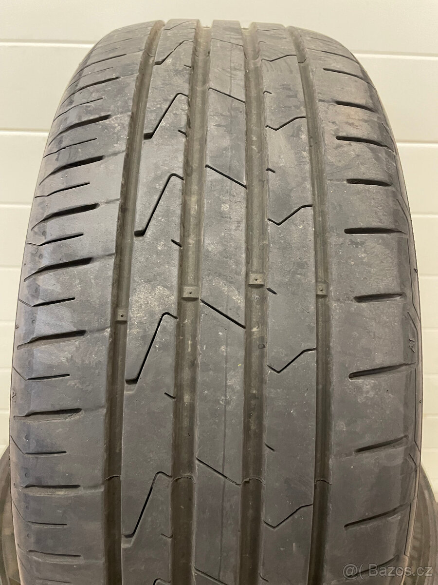 Hankook Ventus Prime 3 205/55 R16 94H 4Ks letní pneumatiky - 2