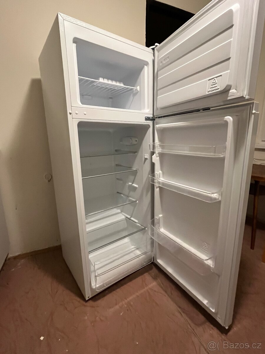 Prodám lednici s mrazákem - 2