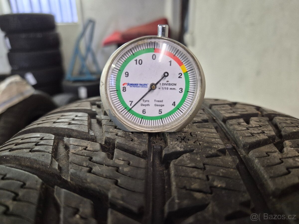 255/60 R18 NOKIAN (6,5mm) č.16040/b2 - 2