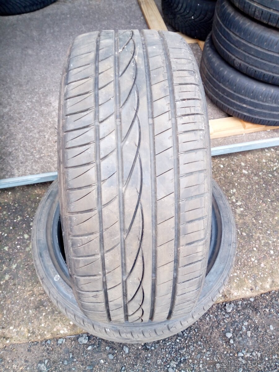 Prodám 2ks letních pneu 215/40 R 17 - 2