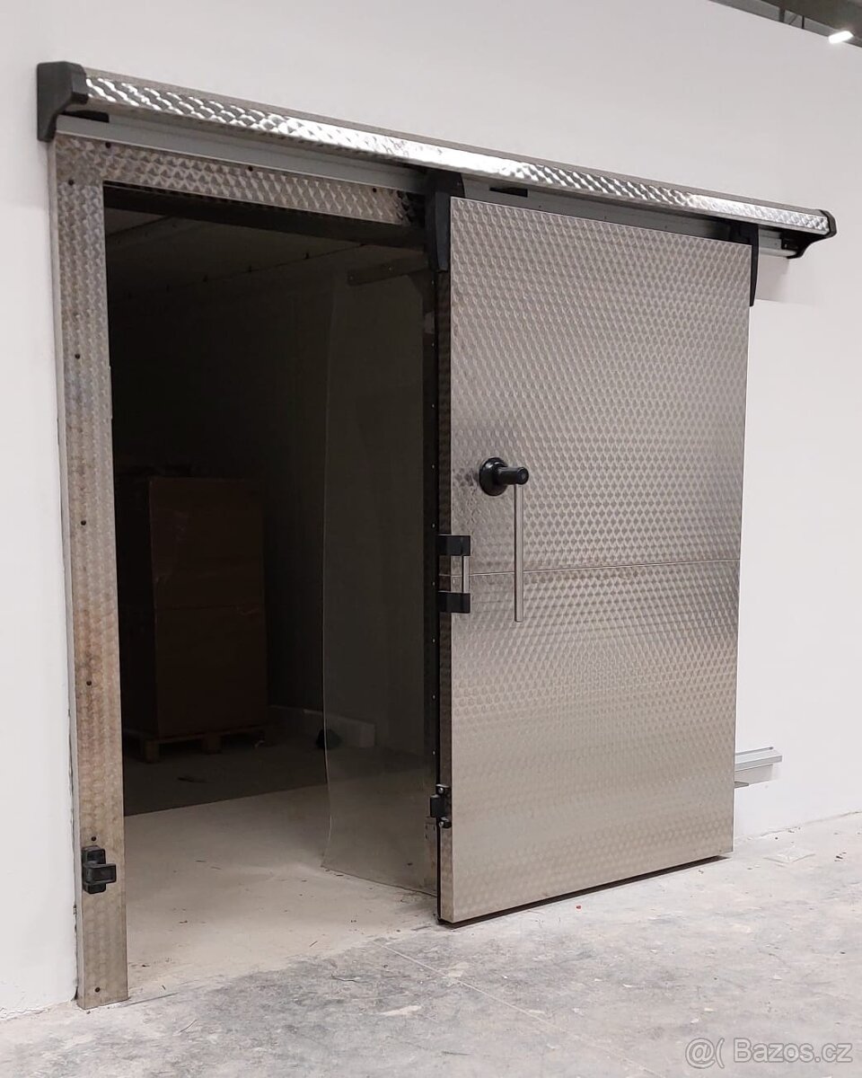 chladírenské, nerezové, posuvné , otočné , dveře, boxy - 2