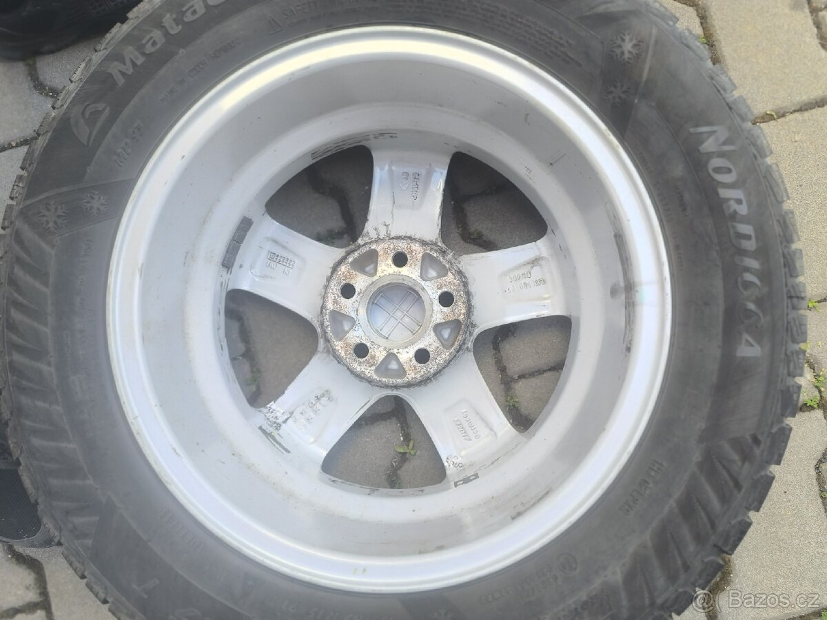 Sada zimních pneumatik 15" - 2