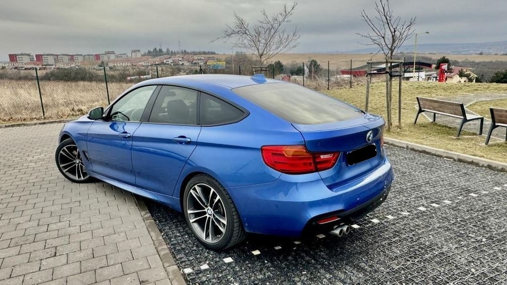 GT 325d Gran Turismo A/T - 2