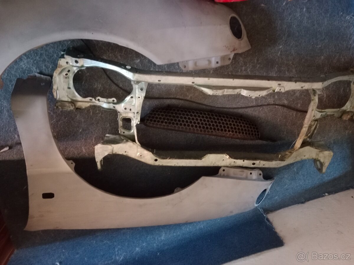 Toyota Corolla e11 díly - 2