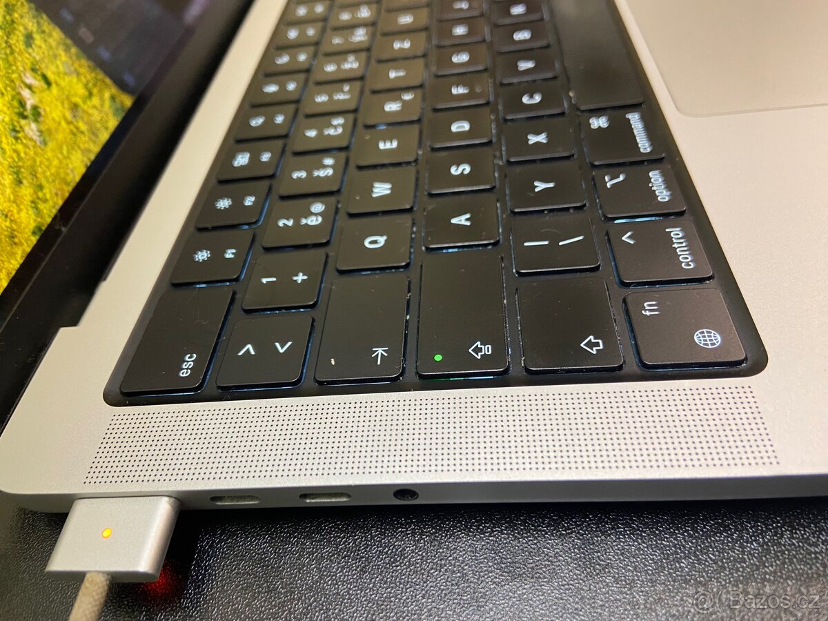 MacBook Pro 14" M1 PRO CZ - 2