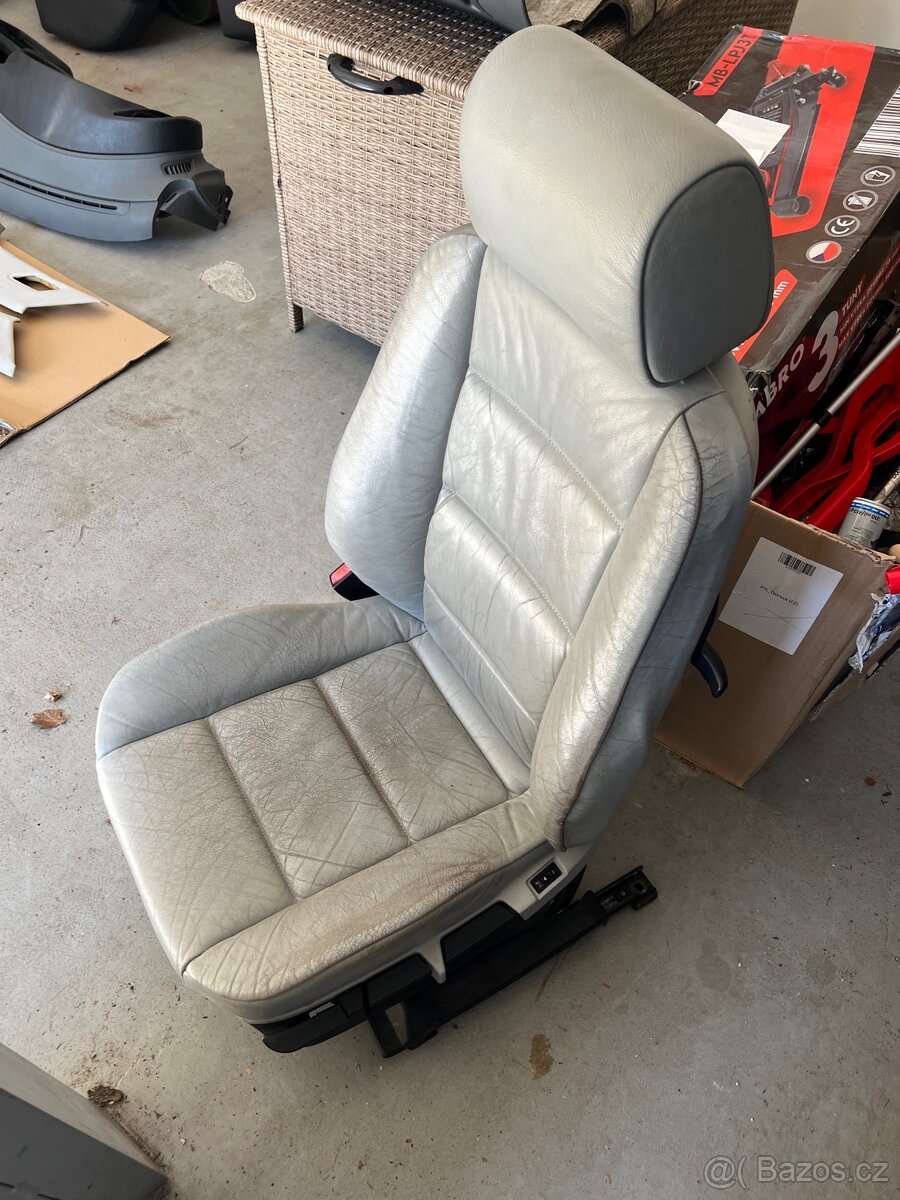 bmw e36 nd interier - 2