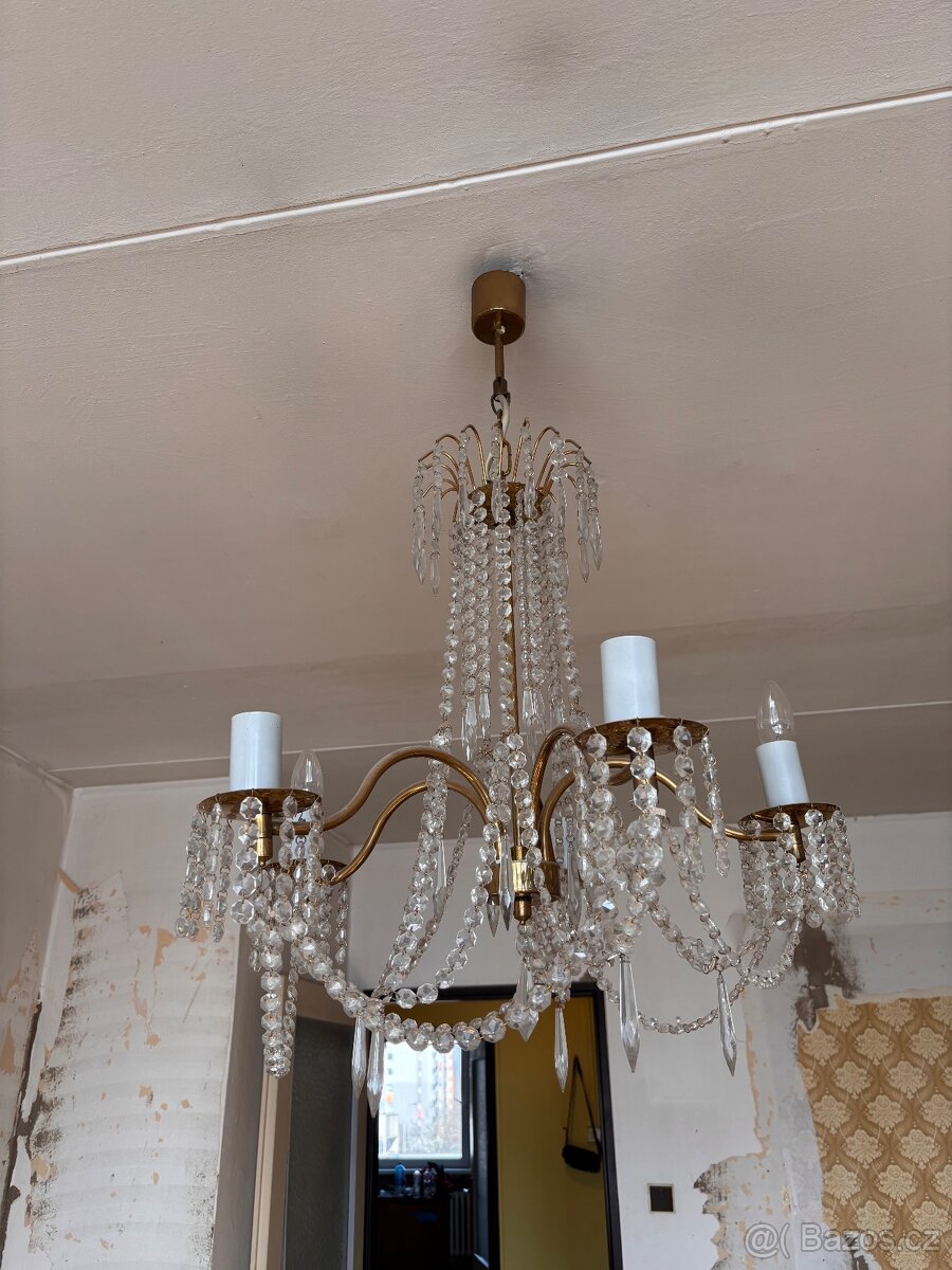 Křišťálový lustr - 2