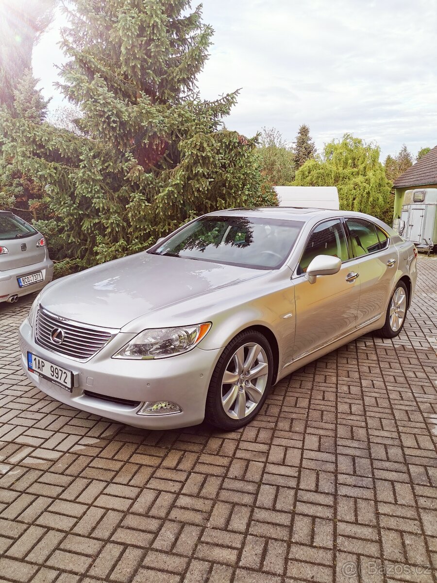 Lexus LS 460 - 2