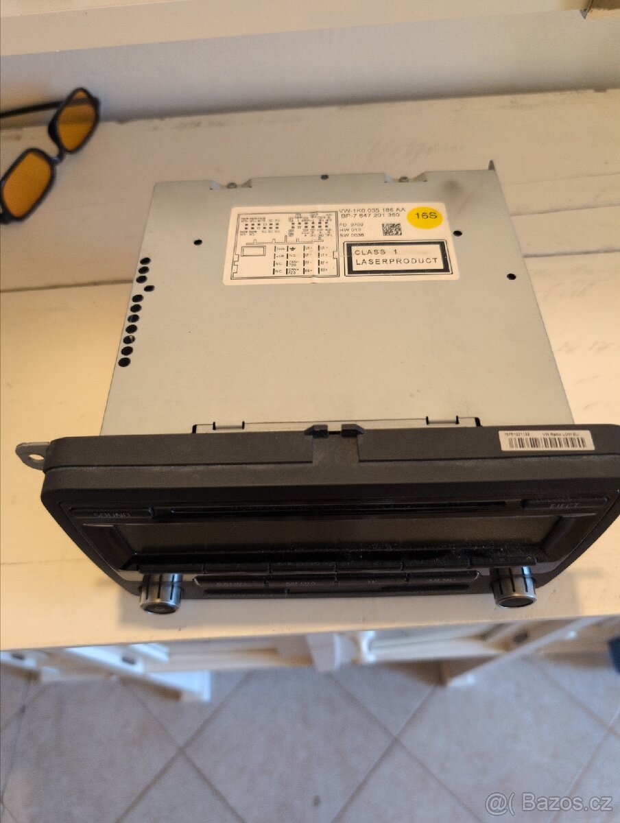 Originální rádio VW vw1KO035186aa - 2