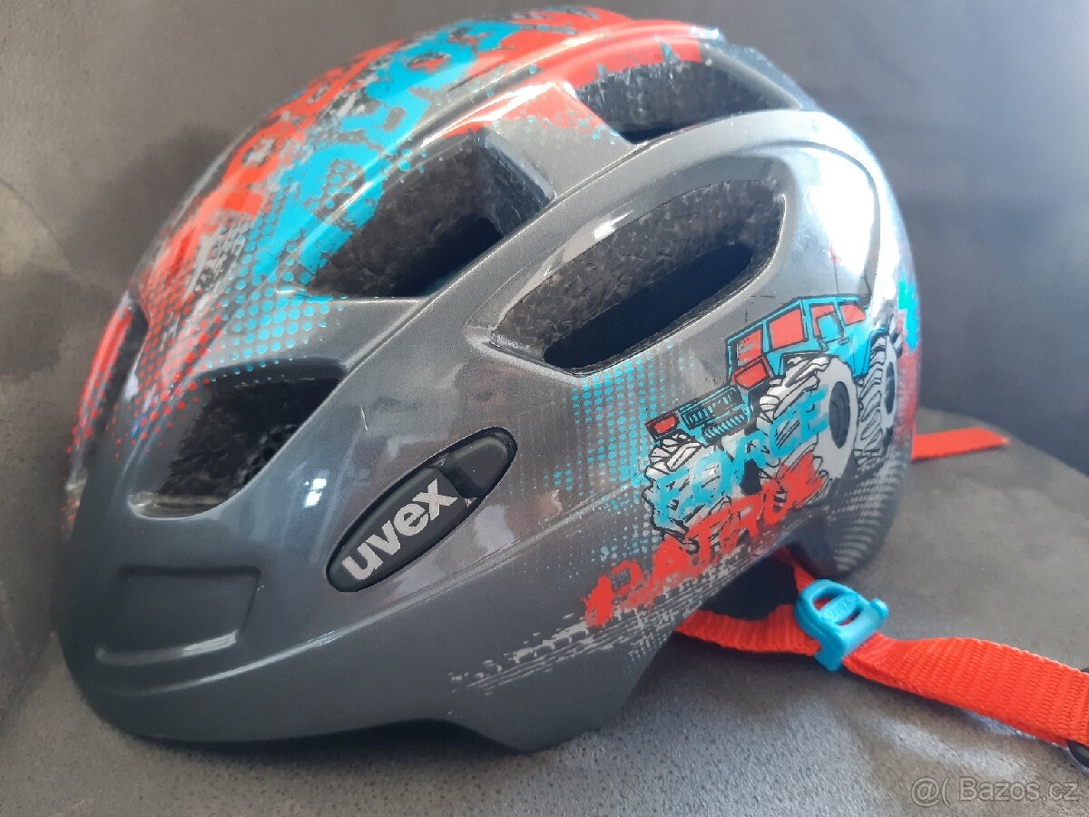 Cyklisticka prilba Uvex 47-52 cm CERNA - 2