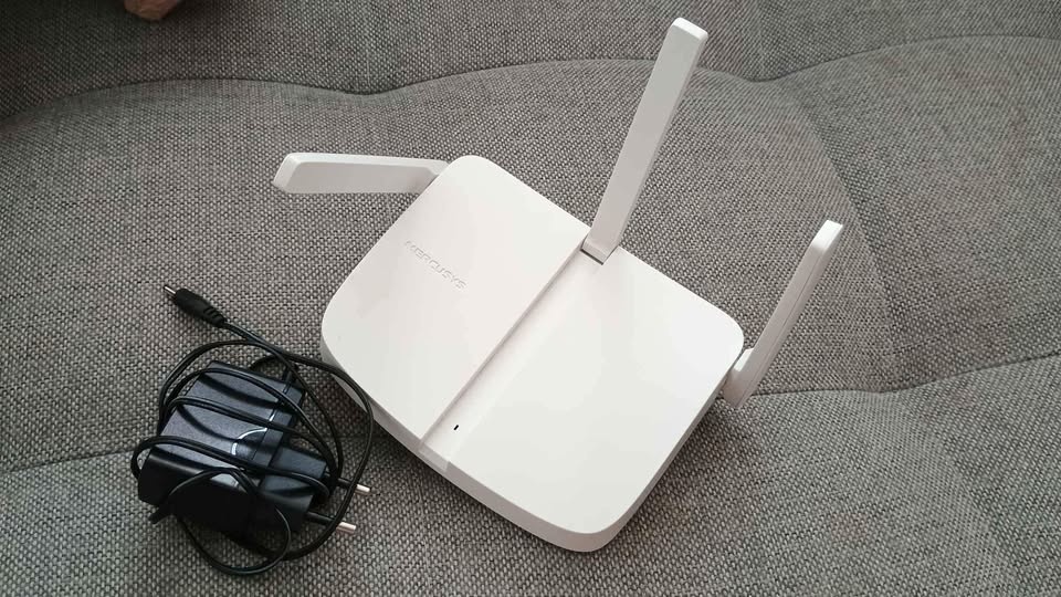 Modem Mercusys MW305R - 2