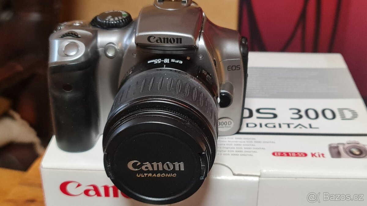 Prodám fotoaparát CANON EOS 300D - 2
