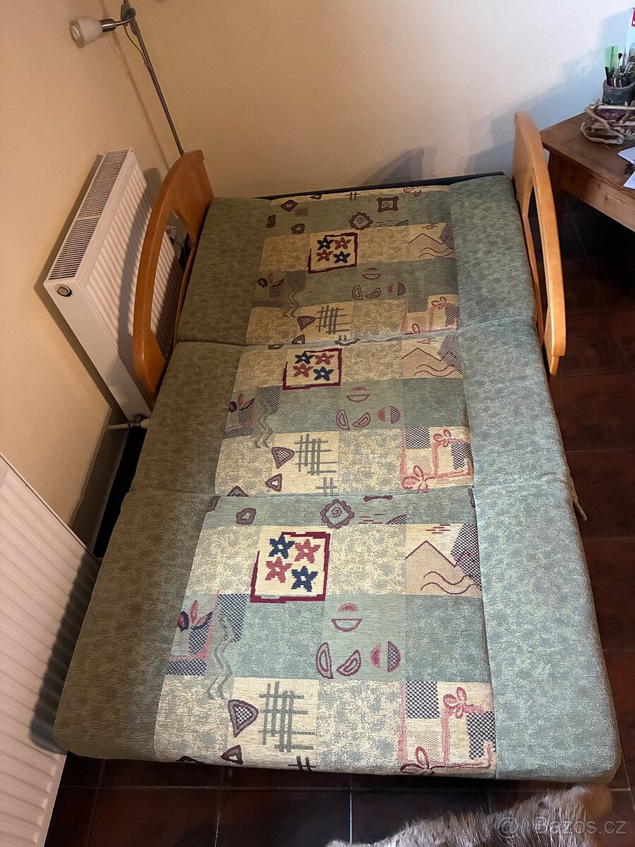 Rozkládací gauč - 2