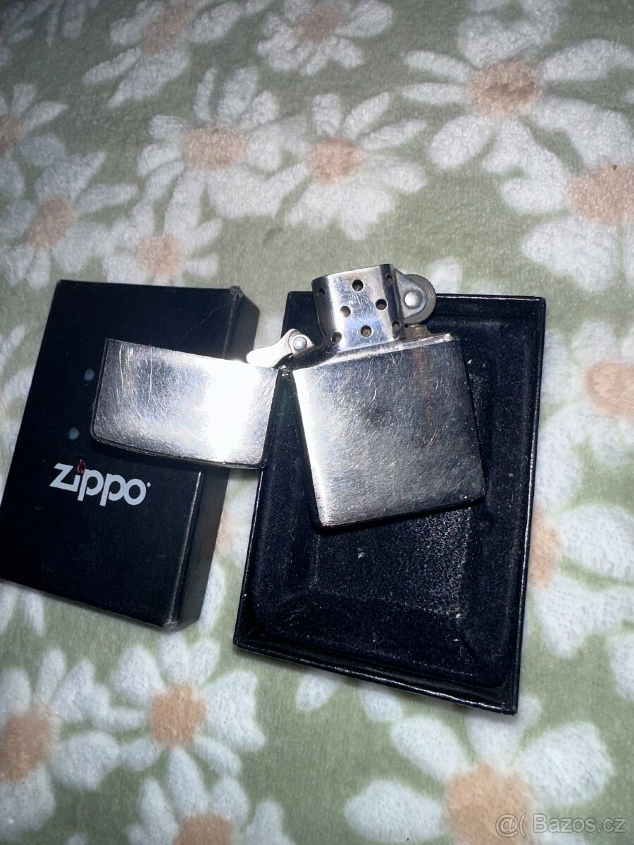 Zapalovač Zippo s krabičkou - 2