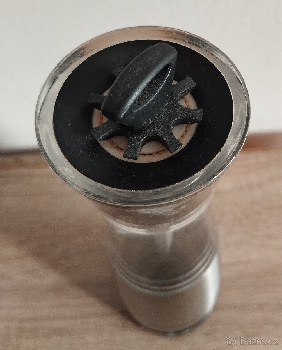 Mlýnek na koření BANQUET na baterie - 2