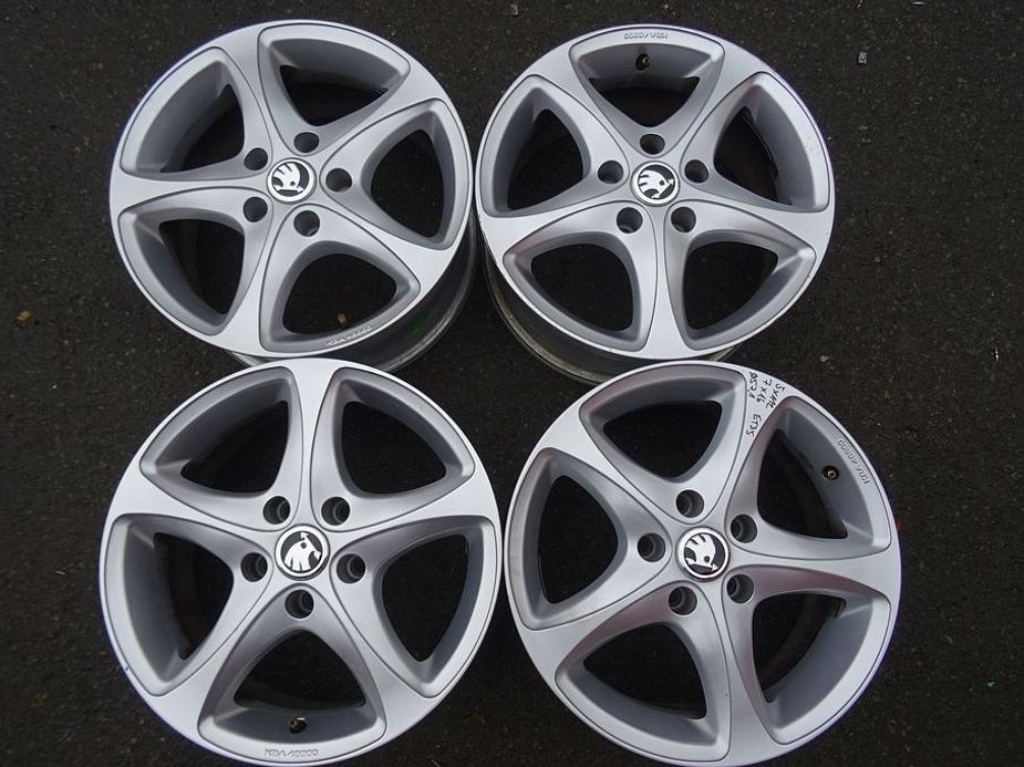 Alu disky na Škoda, 16", 5x112, ET 35, šířka 7J - 2