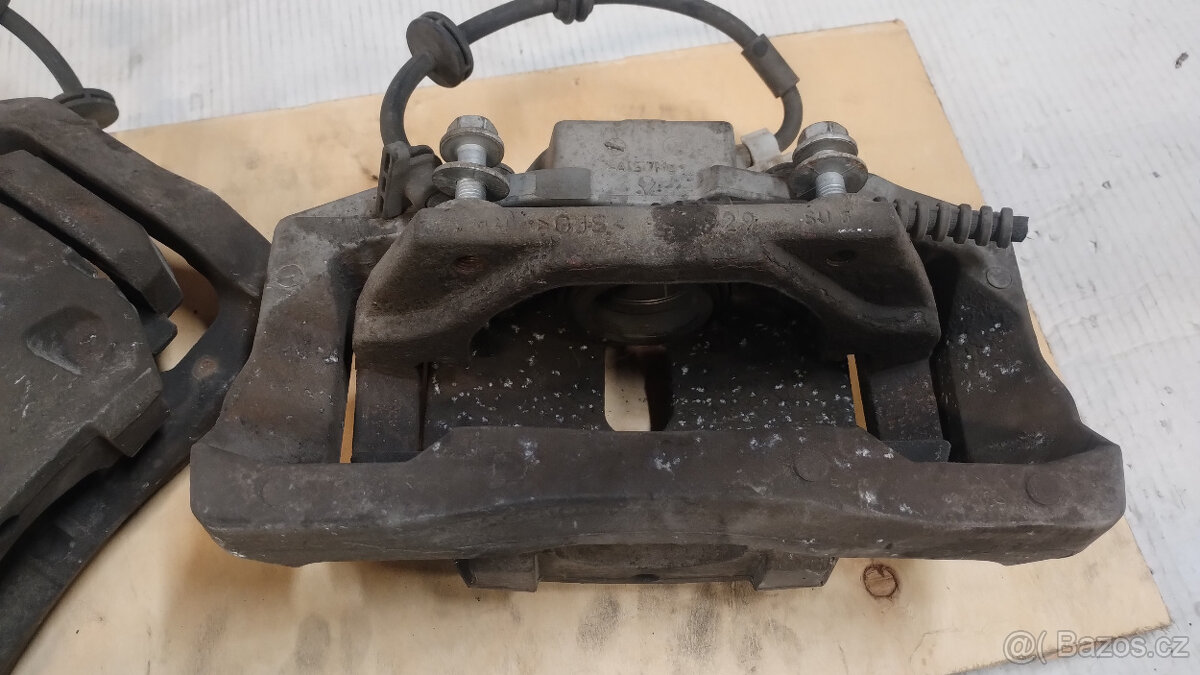 VELKÉ brzdiče pro BMW F01 F02 a F07 GT - 2